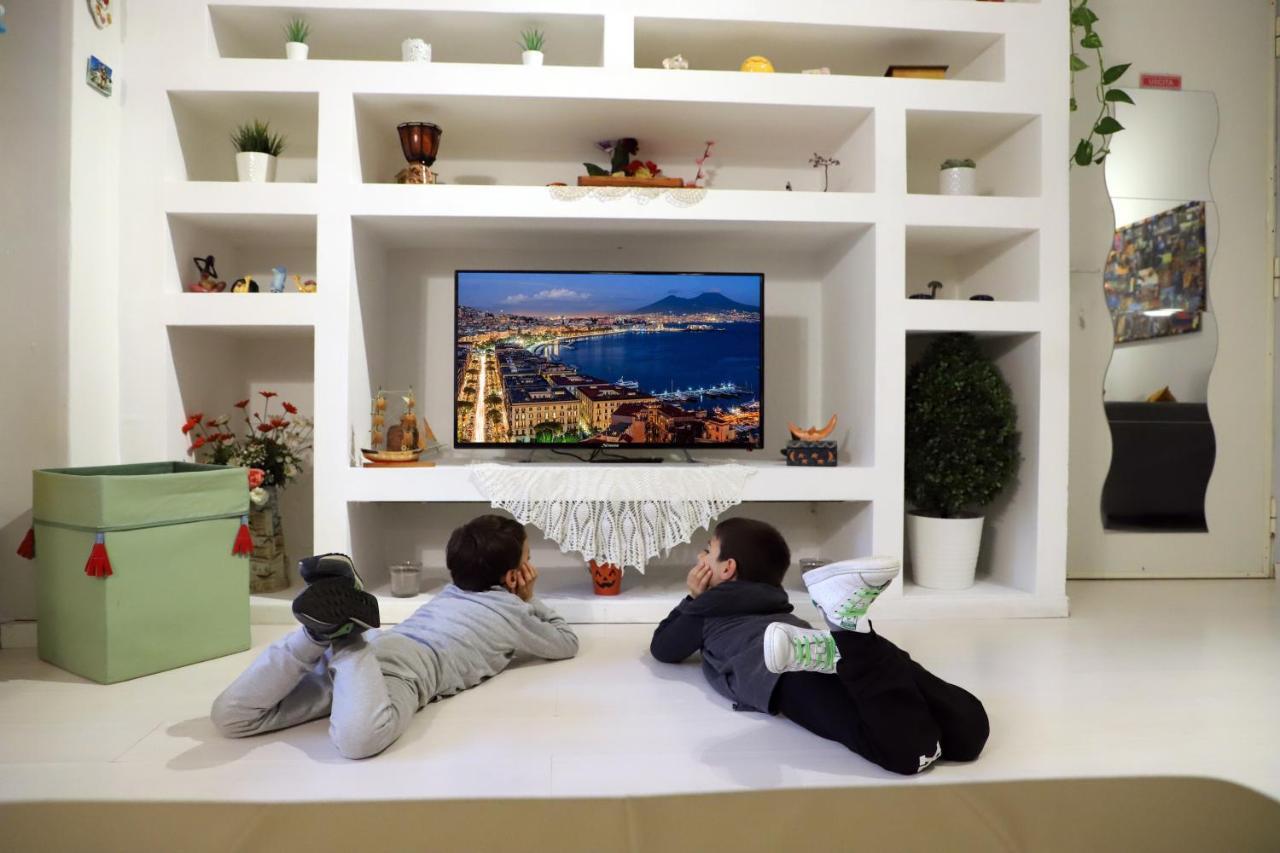 Appartement Casa Cesca à Naples Extérieur photo