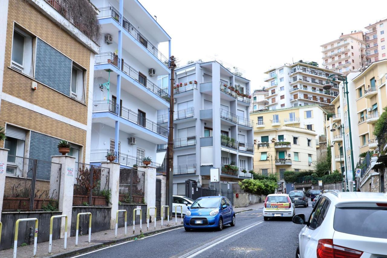 Appartement Casa Cesca à Naples Extérieur photo