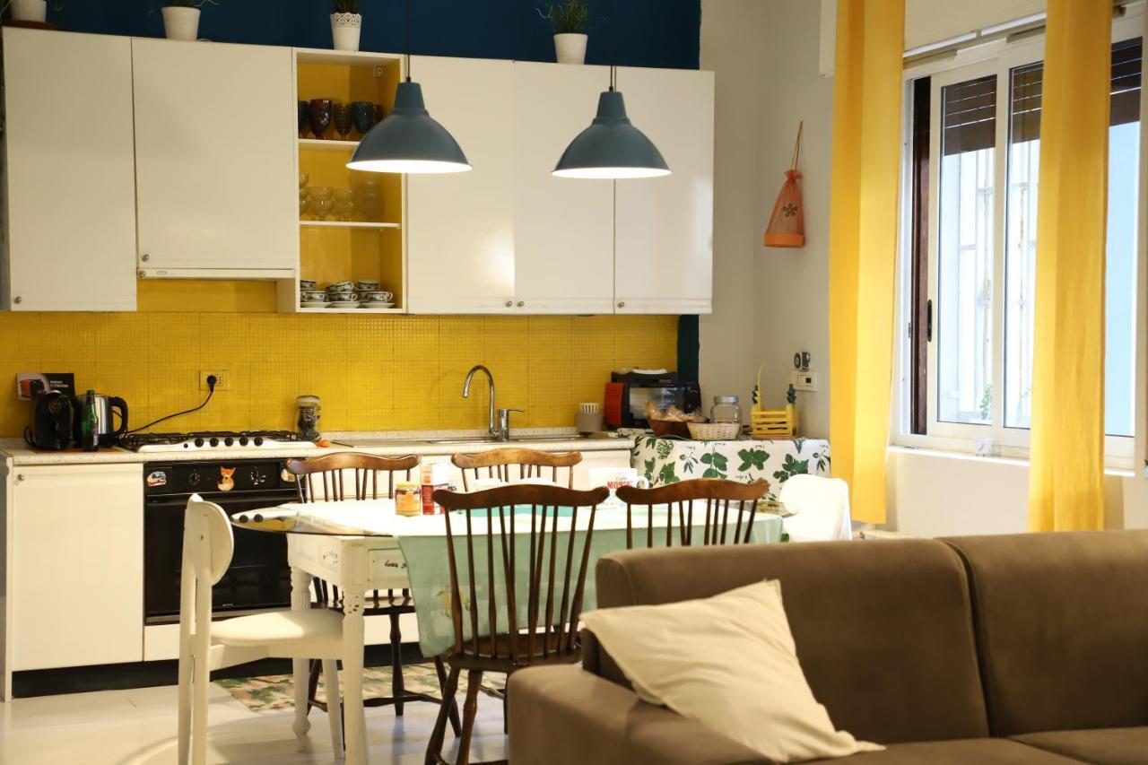 Appartement Casa Cesca à Naples Extérieur photo